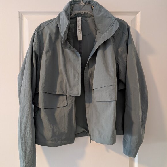 Lululemon Always Effortless Classic-Fit Jacket - Picture 2 of 4